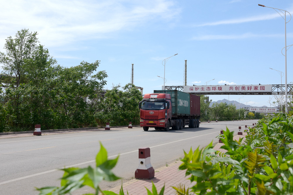 公司升級出入生產(chǎn)區(qū)域人員、車輛管理